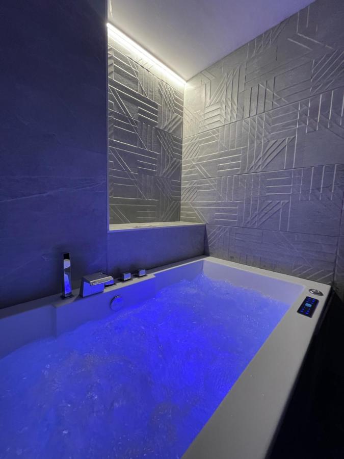 1540 Apartment *